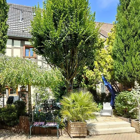 De La Fontaine Wangen